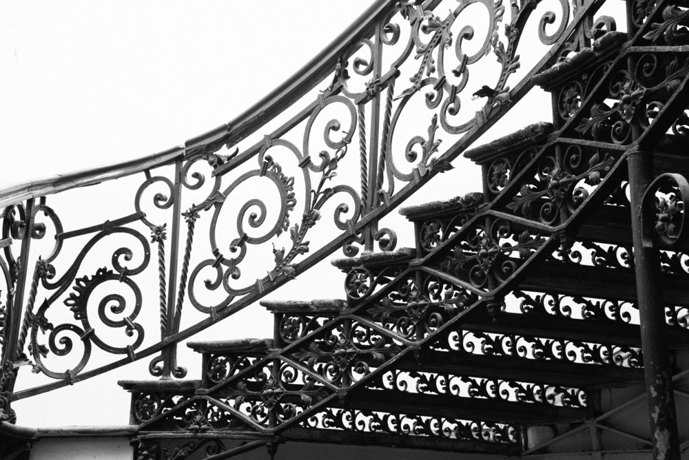 escalier en fer de série ou sur-mesure