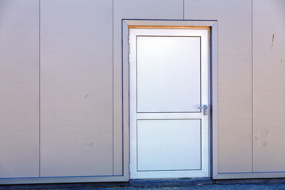 isoler porte métallique