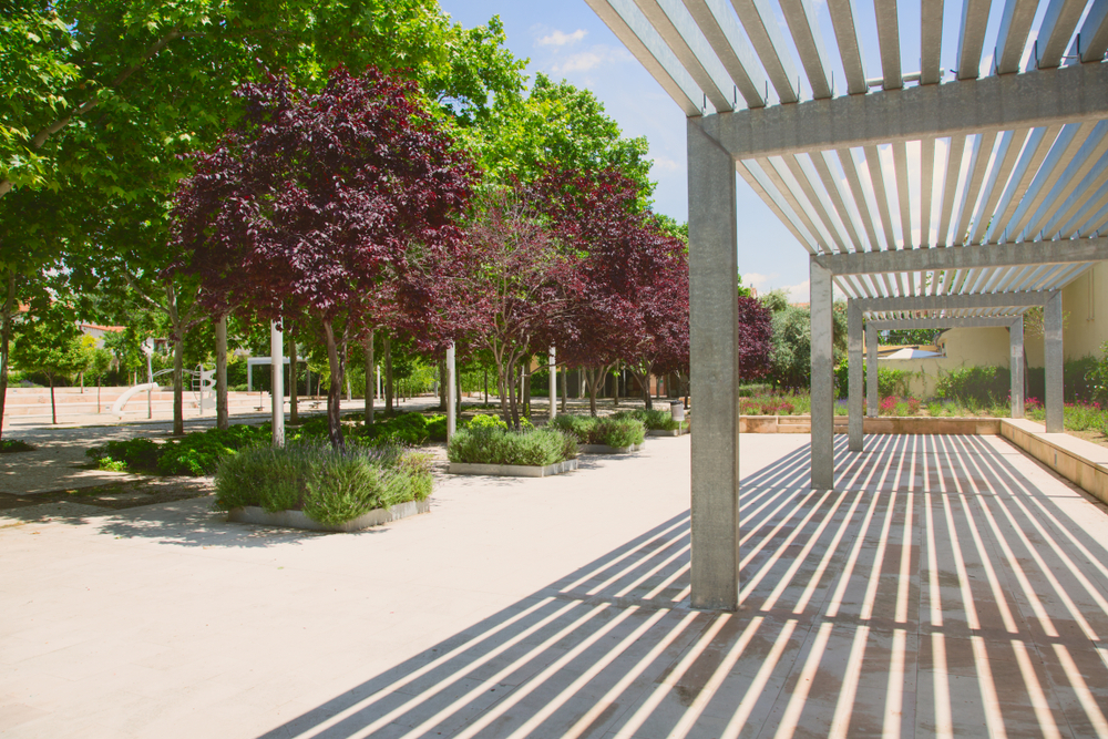 matériau métallique choisir pour votre pergola