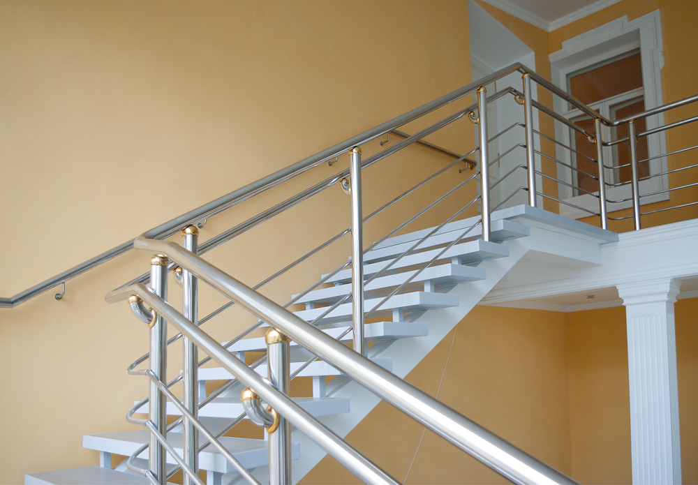 réduire bruits escalier métallique